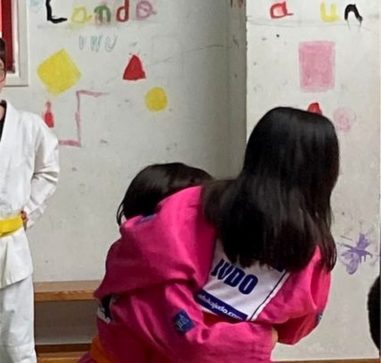Plazas abiertas en el CEIP Rosalía de Castro