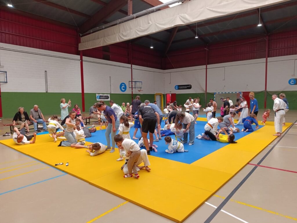 Primer turno: Educación Infantil, 1.º y 2.º de Primaria.